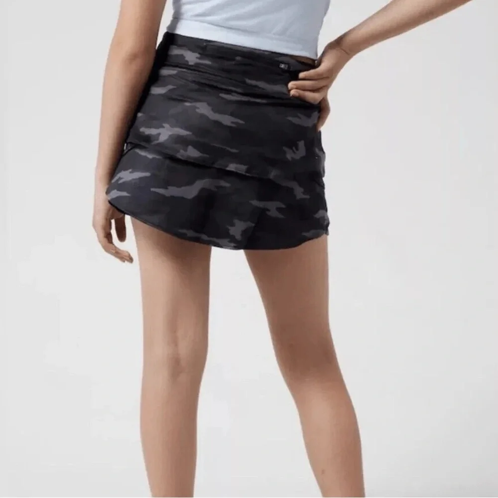 Athleta girl Camo Lux Swing Skort Size XL (14)